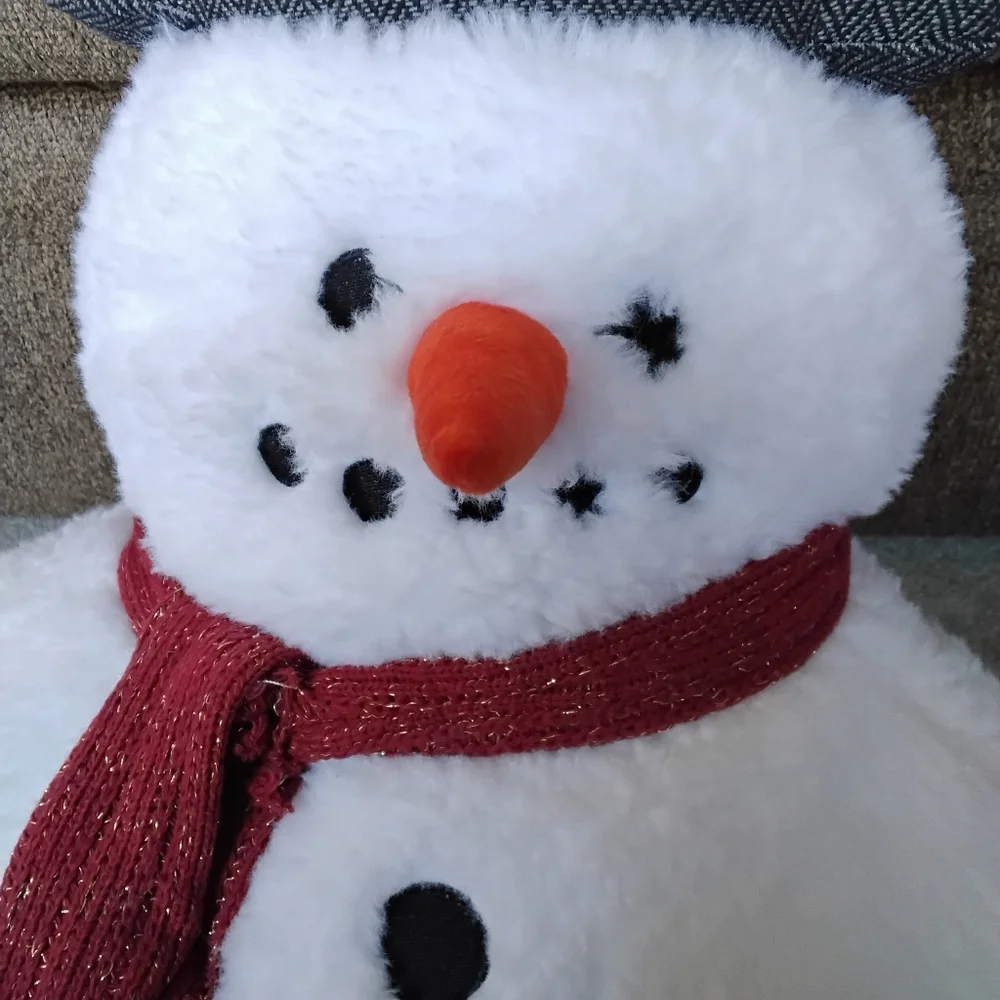 Novogratz Christmas Snowman decorative pillow nwt